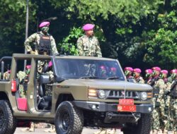 Panglima TNI Dikukuhkan sebagai Warga Kehormatan Pasukan Pendarat Korps Marinir