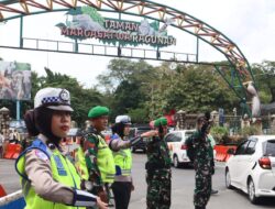 Libur Panjang; Kodim 0504/Jakarta Selatan Bantu Pengamanan Ragunan